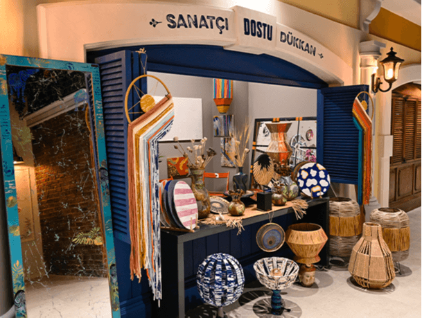 Rita Deli İç Mekan